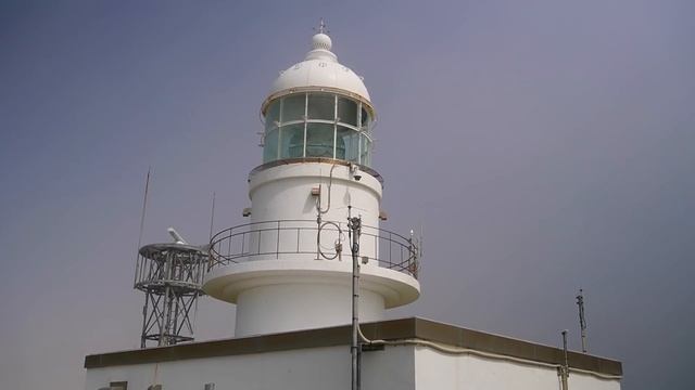 北海道の桜を観る4泊5日の旅4日目前編、車中飯のサンドイッチから始まり、絶景の襟裳岬を眺めフンベの滝で一休み、キャンピングカーで愛犬と車中泊の旅をするアラフィフ夫婦のバンライフ、快適な車上生活の紹介 смотреть онлайн