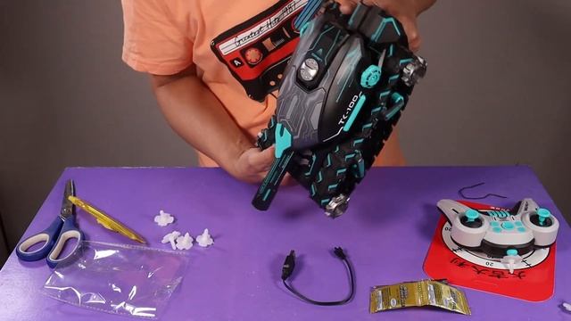 RC Water Bomb Track Tank 2.4G Rotate Stunt Car Vehicle With Light & Sound смотреть онлайн