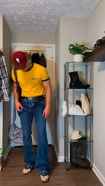 The BEST shoes for the summer | Styling the Adidas Sean Wotherspoon Gazelles смотреть онлайн
