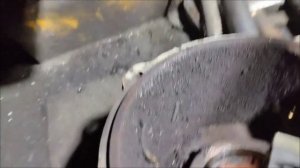 На мостовом кране при подъёме груза появилось гудение двигателя,пришли выяснить причину.