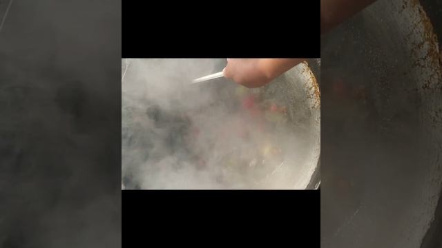 мощный ужин 😋😋😋"Манты+Шурпа"уйгурский манты на духовке#готовимслюбовью #food #cooking #самыйвкусный смотреть онлайн