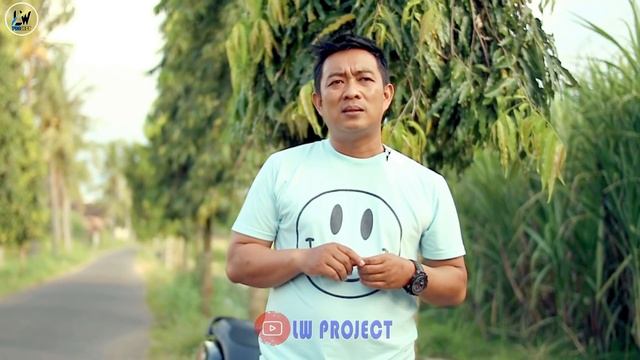 PETANI INI HANYA MEMBERIKAN TUMPANGAN KEPADA WANITA CANTIK YANG GAK DIKENAL