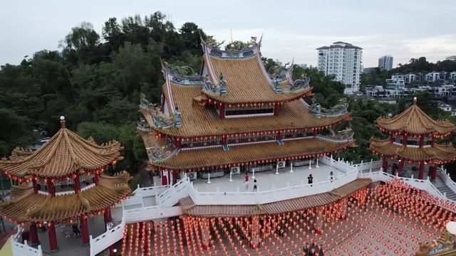 We Were SHOCKED by Our First Impressions of Kuala Lumpur (Vlog)!