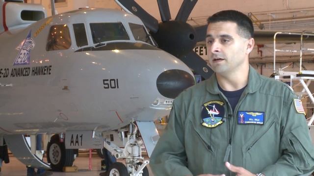 Navy E-2D Hawkeye Military Digital Quarterback смотреть онлайн