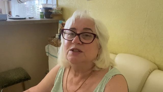 Разговор за чашкой кофе. Оказывается блогером быть непросто. смотреть онлайн