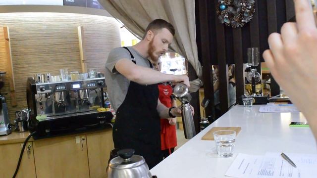 КофеIn/ Super Barista 2017/ Выступление Ивана смотреть онлайн