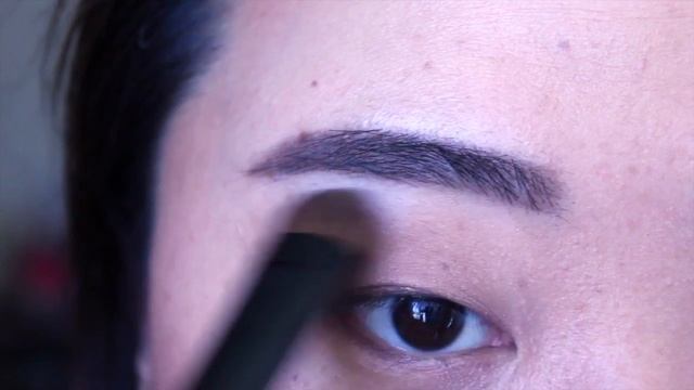 Subtle Everyday NO EYELINER Look смотреть онлайн