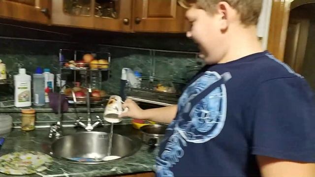 Жрём кафеты смотреть онлайн