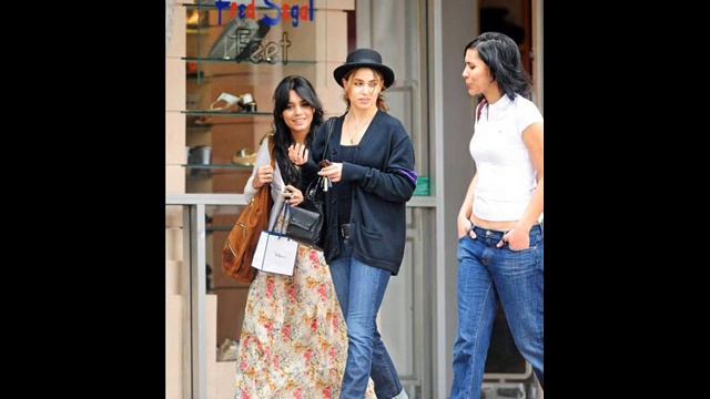 The Best of Vanessa Hudgens Picture(April issue) смотреть онлайн