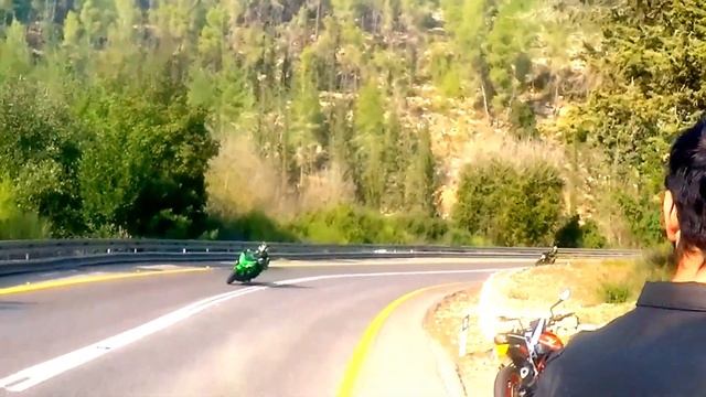 ZX- 400 \ ZX 300 \ And very good friends \ Kawasaki Ninja смотреть онлайн