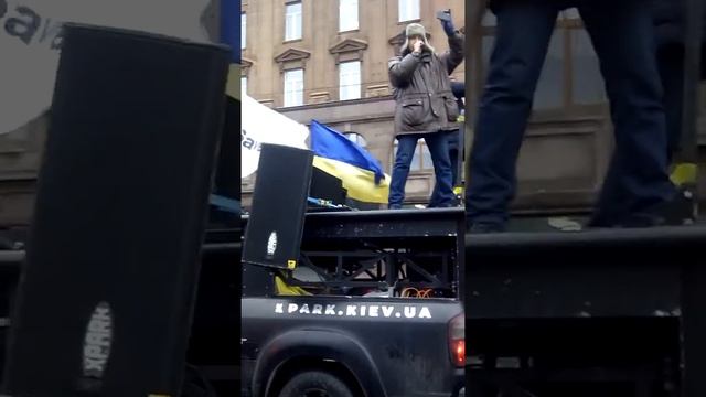 Огромная колонна ФОПов движется от Европейской площади к Майдану. Киев. 4.12.20 г. #SaveФОП смотреть онлайн