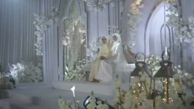 Detik bahagia Mira Filzah bergelar isteri kepada Wan Emir || Majlis Akad Nikah смотреть онлайн