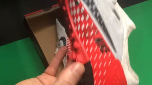 Сороконожки Nike Mercurial Vapor 13 TF смотреть онлайн