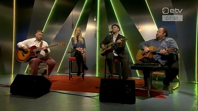 SAARA KADAK JA KÕRSIKUD 
