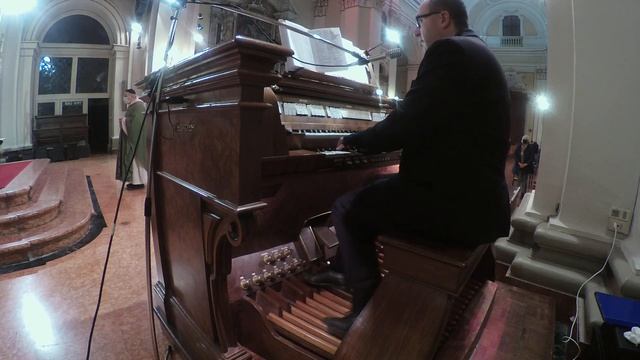 AVE DI LOURDES - È L'ORA CHE PIA 07-02-2021 смотреть онлайн
