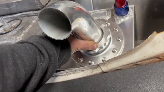 Puke Tank is Finished! Don't know how this is gonna work? смотреть онлайн