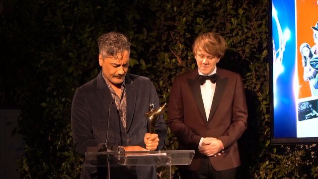 Taika Waititi wins Best Screenplay for JOJO RABBIT | 9th AACTA International Awards смотреть онлайн