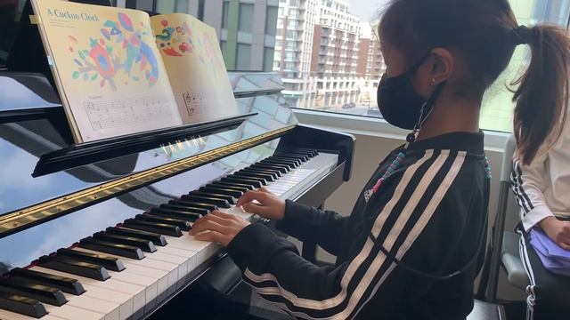 JMC 1: A Cuckoo Clock (Ashley) смотреть онлайн