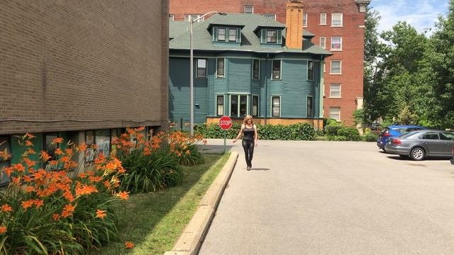 Ashley Kemp Crossdresser buxom curvy tank top girl смотреть онлайн