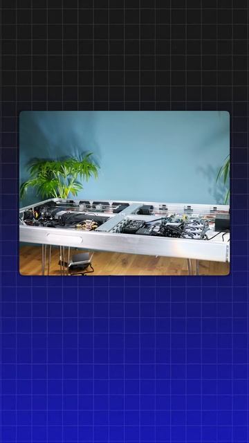 Самый большой iPhone в мире смотреть онлайн