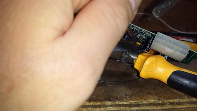 Reparacion de una Radio Chino смотреть онлайн