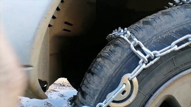 COMO COLOCAR LAS CADENAS PARA LA NIEVE O BARRO смотреть онлайн