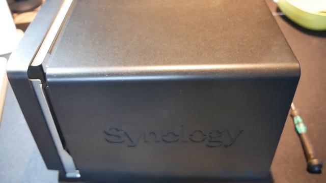 Synology DS 1621 + Synology 10 GB E10G18T1 -Netzwerkarte-Einbau-Kopier -Test смотреть онлайн