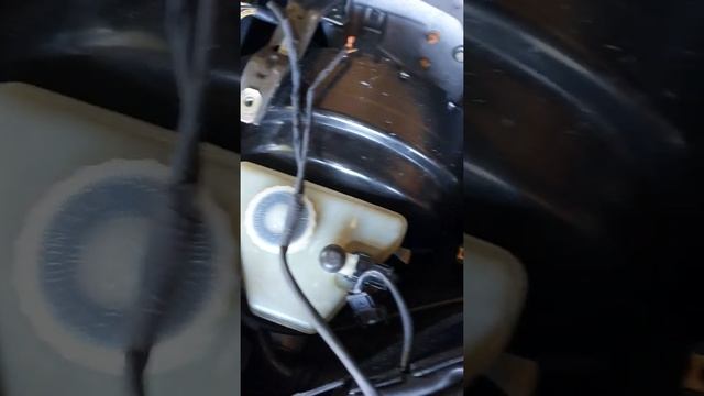 Mercedes M120 Waterleak behind Engine смотреть онлайн