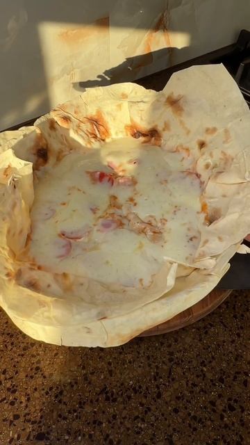 Пицца за 5 минут на сковороде из армянского лаваша 🤌￼ смотреть онлайн