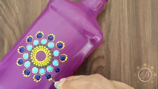 Dot mandala art on bottle||How to draw mandala art on bottle||Home decor idea||DIY||Bottle painting смотреть онлайн