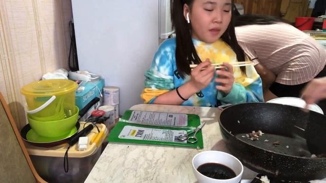 День со мной||ОНИГИРИ 🍙 ||chiskeyk смотреть онлайн