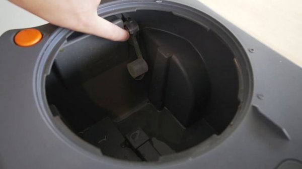 Thetford Cassette Toilet Cleaning Tips & Tricks + How To Open