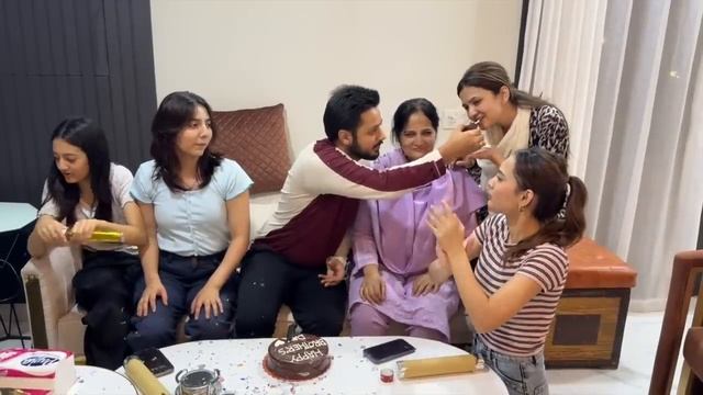 Bhai ko dia Brother’s Day per Surprise!😍|Sistrology ka Bhai kon?🤔 смотреть онлайн