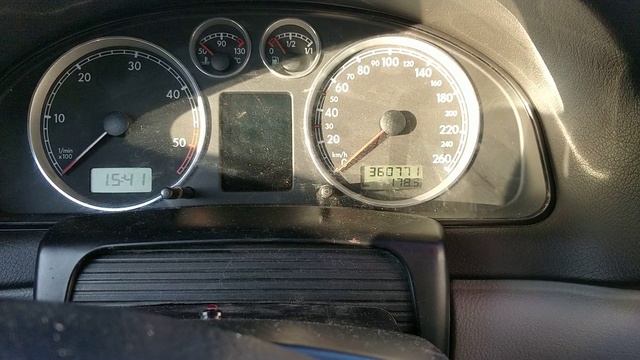 Passat b5.5 1.9TDi 96kw AVF before glow plug change смотреть онлайн