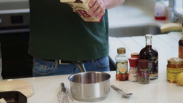 How to Cook: Hunters chicken with homemade BBQ sauce! смотреть онлайн