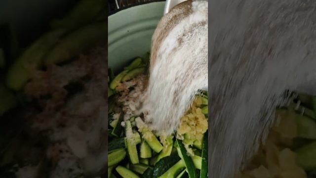 Що робити з переросшими огірками? Запасати на зиму! Салат пальчики смотреть онлайн
