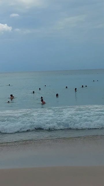 Пляж Ката Ной. смотреть онлайн