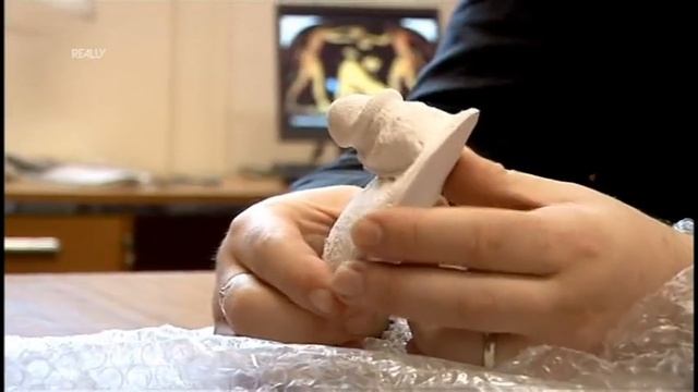 Greek people prefer small penis смотреть онлайн