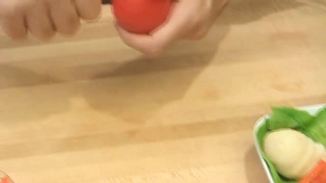 Traditional Salad Nicoise with Grilled Tuna смотреть онлайн