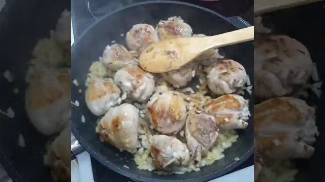 Чахохбили - Еда, иди ко мне сюда. Рецепт #shorts смотреть онлайн