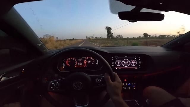 ANDANDO NO 12 DE JETTA GLI STG2 смотреть онлайн
