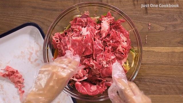 How To Make Bulgogi (Korean Grilled Beef) (Recipe)  プルゴギの作り方 (レシピ) смотреть онлайн