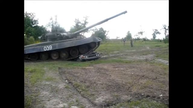 Раскатка танком. 472 мсп, 130 пулад. смотреть онлайн