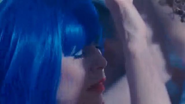 aLLure смотреть онлайн