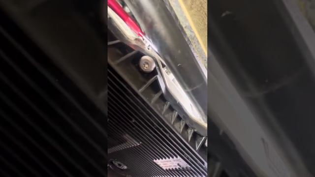 How to put in neutral (emergency park release, shifter release ) 2020 - 2024 Bmw X5, X7 смотреть онлайн