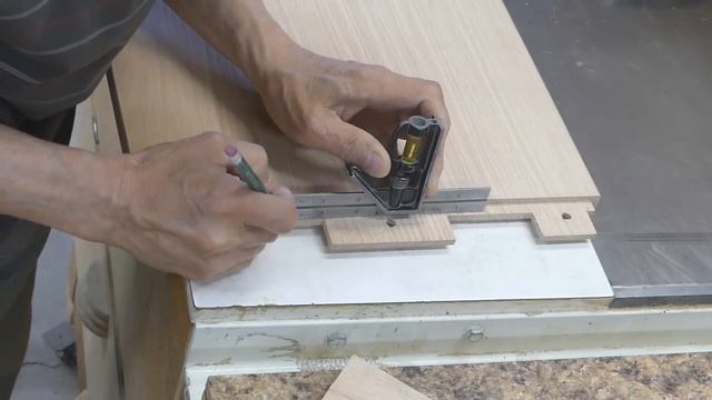 Традиционный сианьский столик (Сиань, КНР)