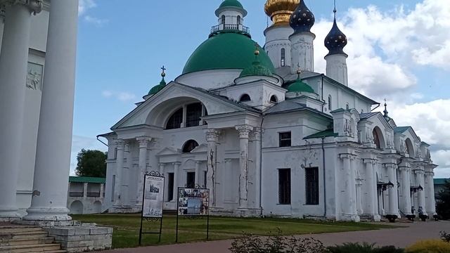 Spasi-Jakovski-Monastir in Rostov Veliki 🌹🙏 смотреть онлайн