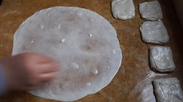 Msemen Bread Filled With Cheese and Oregano - Moroccan Cuisine - Fatemahisokay смотреть онлайн