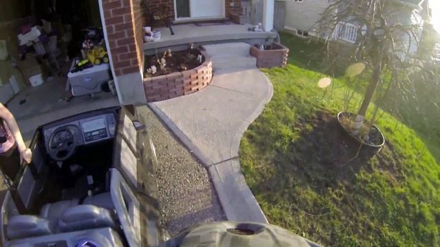 5 Year Old GoPro 3 Helmet Cam смотреть онлайн