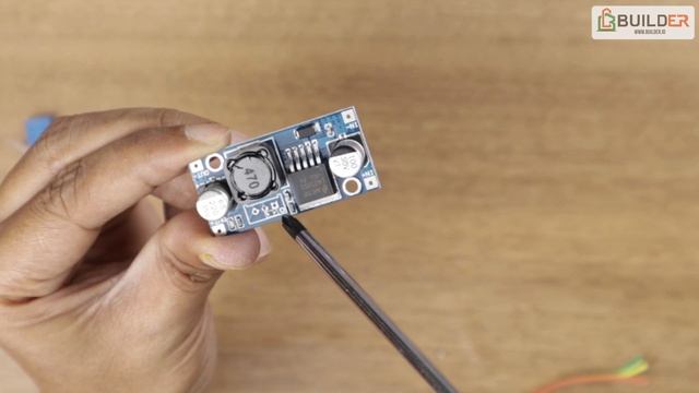 Mengganti Potensiometer Multiturn dengan Potensio Biasa untuk Modul Step Down & Step Up смотреть онлайн